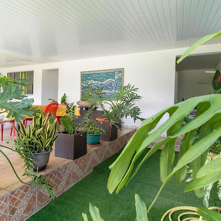 Nunaatini Lodge Faaa Екстериор снимка